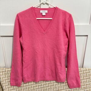 Marshall Fields 100% Cashmere V-Neck Sweater
